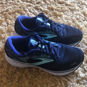 Brooks Womens size 9 Ghost 14 Neutral Running walking Shoe Navy blue athletic